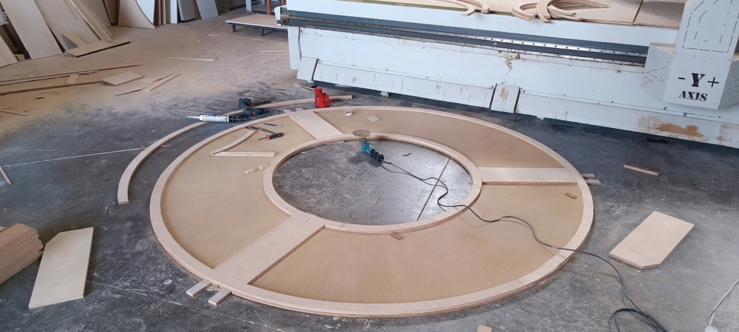 Due Mani Interiors | SERVICES